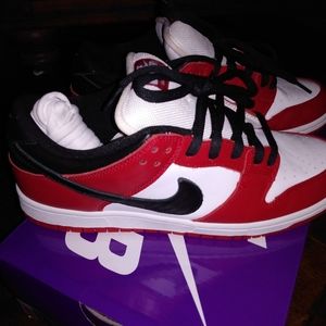 Nike Sb Dunk low Chicago